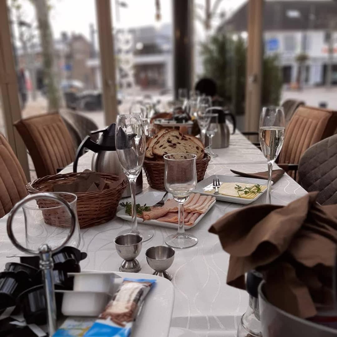 Hotel Centraal Someren エクステリア 写真